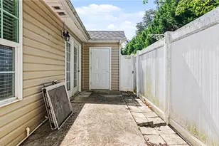 2981 Hyde Pl Cir, Winston-Salem, NC 27103 - Photo 18