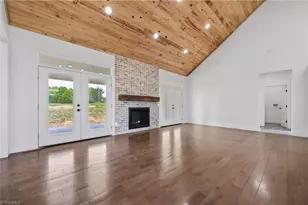 99 Moore Ln, Galax, VA 24333 - Photo 14
