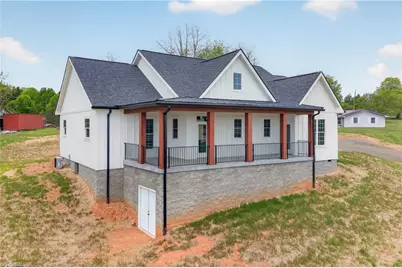 99 Moore Lane, Galax, VA 24333 - Photo 2
