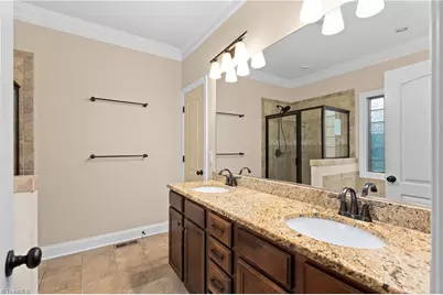 5041 Bennington Way, High Point, NC 27262 - Photo 14