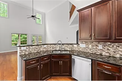 5041 Bennington Way, High Point, NC 27262 - Photo 10