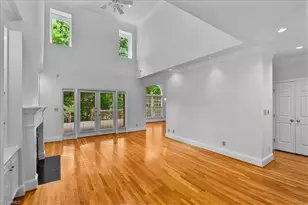 709 Bruton Pl N, Greensboro, NC 27410 - Photo 4