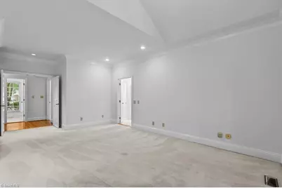 709 Bruton Place N, Greensboro, NC 27410 - Photo 22