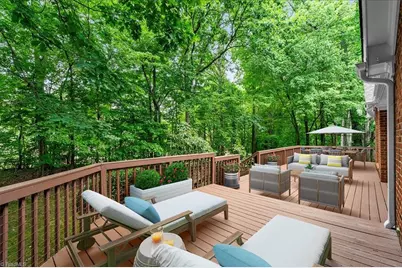 709 Bruton Place N, Greensboro, NC 27410 - Photo 38