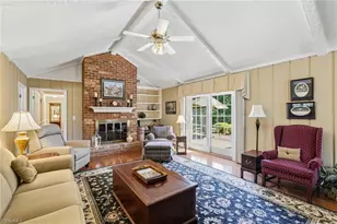 1075 Foothills Dr, Kernersville, NC 27284 - Photo 20