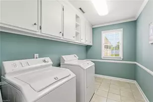 1075 Foothills Dr, Kernersville, NC 27284 - Photo 28