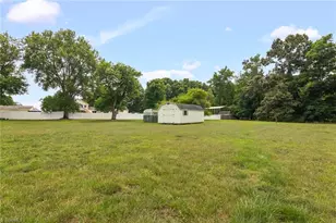 8003 Clinard Farms Rd, High Point, NC 27265 - Photo 34
