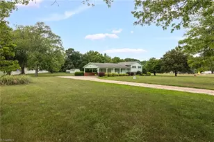 8003 Clinard Farms Rd, High Point, NC 27265 - Photo 40