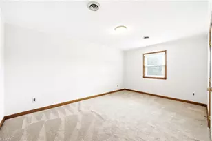 1003 Camelot Ln, Graham, NC 27253 - Photo 30