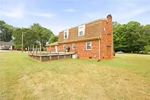 1003 Camelot Ln, Graham, NC 27253 - Photo 40