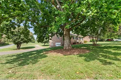 113 Jenny Lane, Pilot Mountain, NC 27041 - Photo 28
