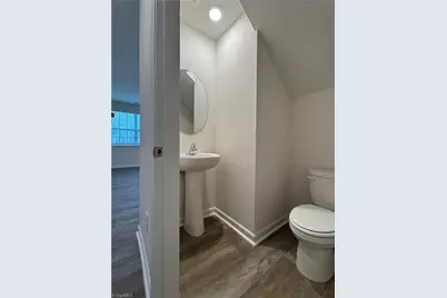 1310 Broholmer Lane, Greensboro, NC 27405 - Photo 28