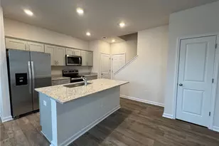 1310 Broholmer Ln, Greensboro, NC 27405 - Photo 10
