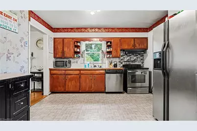 2210 Fawn Street, Greensboro, NC 27403 - Photo 10