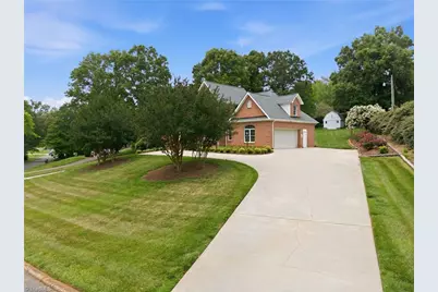 540 Hickory Drive, Salisbury, NC 28144 - Photo 4