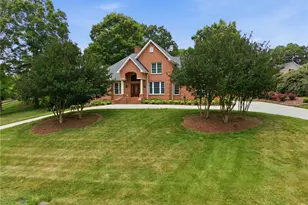 540 Hickory Dr, Salisbury, NC 28144 - Photo 2
