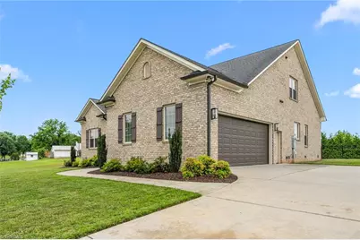 8101 Joseph Weston Court, Greensboro, NC 27455 - Photo 4