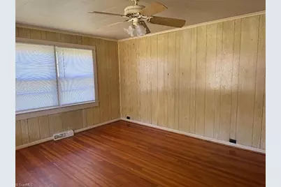 265 Broad Street, Lexington, NC 27295 - Photo 16