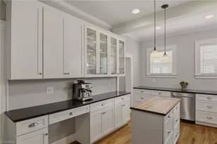 2304 Elizabeth Ave, Winston-Salem, NC 27103 - Photo 8