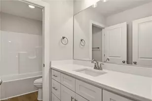 1950 Wild Rosewood Wy, Winston-Salem, NC 27103 - Photo 24