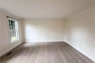 7791 Newhaven Dr, Oak Ridge, NC 27310 - Photo 8