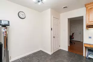 1311 Fleming Rd, Greensboro, NC 27410 - Photo 14