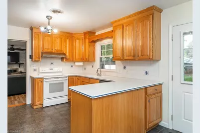 1311 Fleming Road, Greensboro, NC 27410 - Photo 6