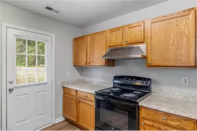405 N Dudley Street, Greensboro, NC 27401 - Photo 12