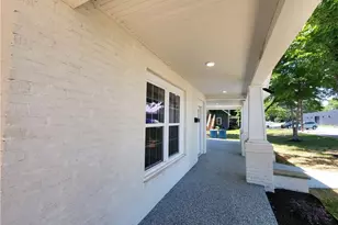 121 W Elm St, Yadkinville, NC 27055 - Photo 20