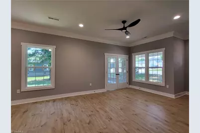 121 W Elm Street, Yadkinville, NC 27055 - Photo 46