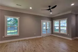 121 W Elm St, Yadkinville, NC 27055 - Photo 46