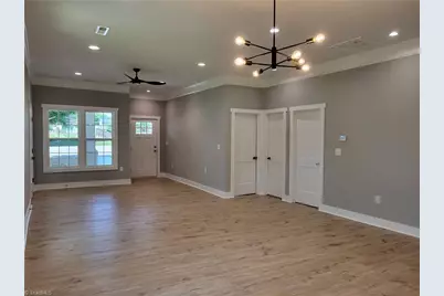 121 W Elm Street, Yadkinville, NC 27055 - Photo 16