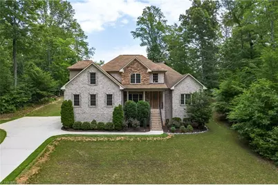 5414 Rambling Road, Greensboro, NC 27409 - Photo 2