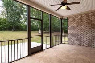5414 Rambling Rd, Greensboro, NC 27409 - Photo 46
