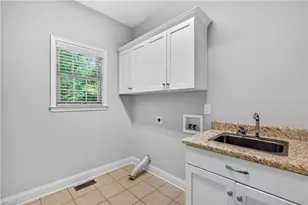 5414 Rambling Rd, Greensboro, NC 27409 - Photo 30