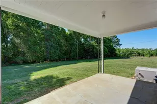 1580 Ashley Loop, Reidsville, NC 27320 - Photo 28
