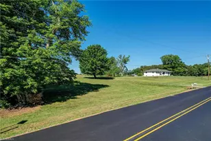 1580 Ashley Loop, Reidsville, NC 27320 - Photo 8
