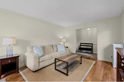 1210 Pembroke Road, Greensboro, NC 27408 - Photo 6
