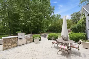 5705 Forest Manor Dr, Greensboro, NC 27410 - Photo 38