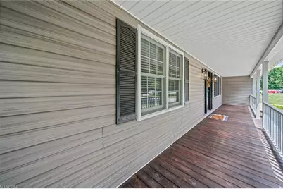 310 Yale Street, North Wilkesboro, NC 28659 - Photo 12