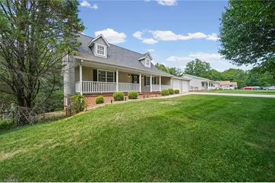 310 Yale Street, North Wilkesboro, NC 28659 - Photo 8