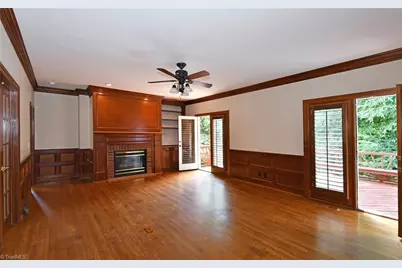 4244 Saddlewood Forest Drive, Winston-Salem, NC 27106 - Photo 8