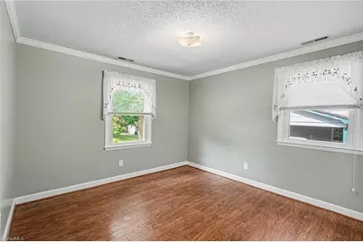 314 Mountainbrook Drive, King, NC 27021 - Photo 20