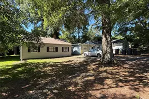 607 Creek Ridge Rd, Greensboro, NC 27406 - Photo 1