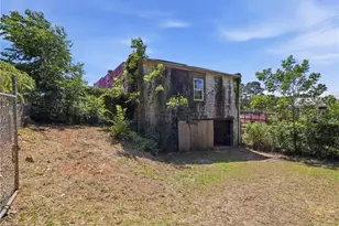 611 Elm St, Graham, NC 27253 - Photo 4