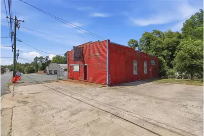 611 Elm Street, Graham, NC 27253 - Photo 2
