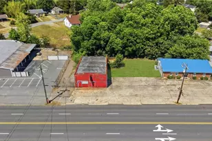 611 Elm St, Graham, NC 27253 - Photo 6