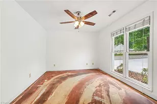 916 Spring Hill Ct, Kernersville, NC 27284 - Photo 16