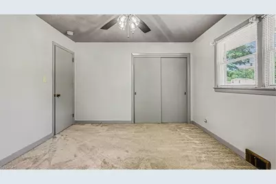 107 Hilltop Road, Thomasville, NC 27360 - Photo 10