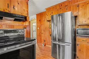 107 Hilltop Rd, Thomasville, NC 27360 - Photo 6
